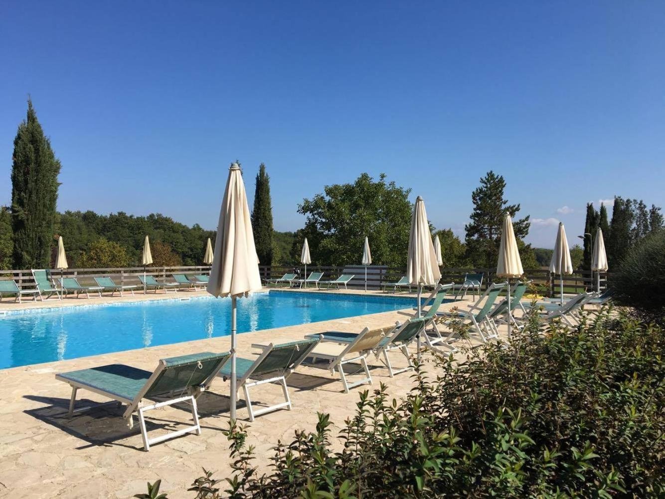 Fattoria Agriturismo Nerbona Casole d'Elsa Luaran gambar